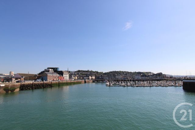 Afficher la photo en grand Appartement T3 à vendre - 4 pièces - 80.4 m2 - FECAMP - 76 - HAUTE-NORMANDIE - Century 21 Accore
