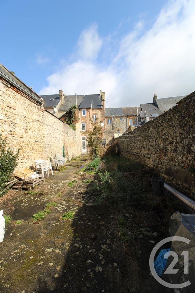Afficher la photo en grand immeuble à vendre - 151.0 m2 - FECAMP - 76 - HAUTE-NORMANDIE - Century 21 Accore