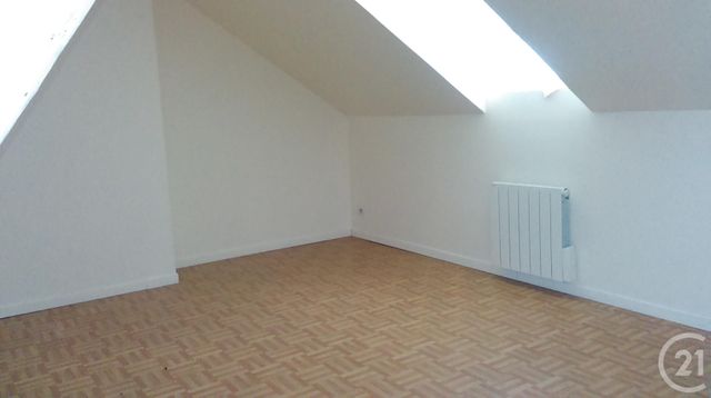 Afficher la photo en grand appartement à louer - 2 pièces - 32.0 m2 - FECAMP - 76 - HAUTE-NORMANDIE - Century 21 Accore