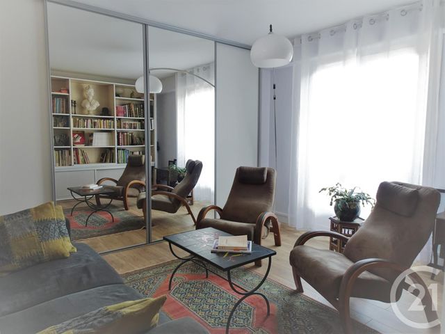Appartement F5 à vendre - 5 pièces - 118.0 m2 - FECAMP - 76 - HAUTE-NORMANDIE - Century 21 Accore Appartement F5 à vendre - 5 pièces - 118.0 m2 - FECAMP - 76 - HAUTE-NORMANDIE - Century 21 Accore