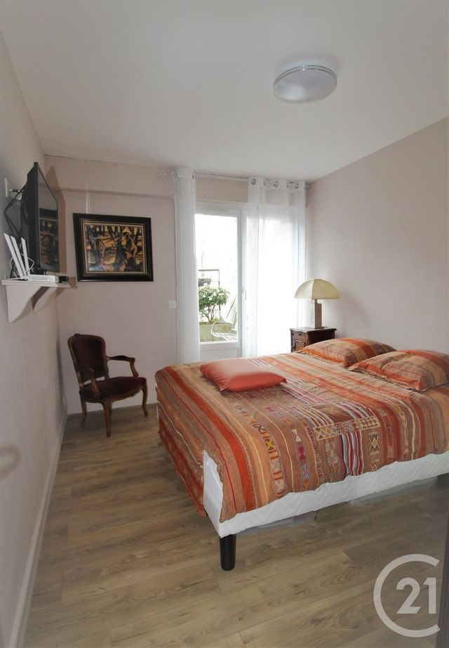 Appartement F5 à vendre - 5 pièces - 118.0 m2 - FECAMP - 76 - HAUTE-NORMANDIE - Century 21 Accore Appartement F5 à vendre - 5 pièces - 118.0 m2 - FECAMP - 76 - HAUTE-NORMANDIE - Century 21 Accore