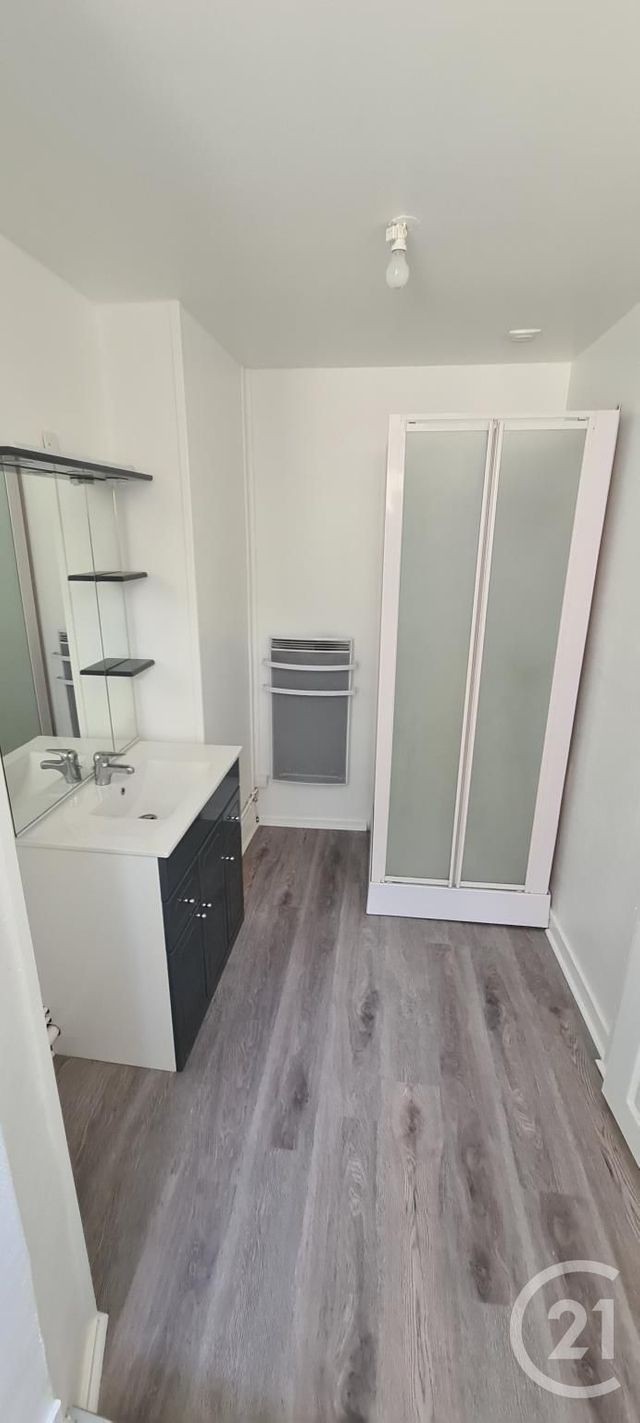 Afficher la photo en grand Appartement F3 à louer - 3 pièces - 63.67 m2 - FECAMP - 76 - HAUTE-NORMANDIE - Century 21 Accore
