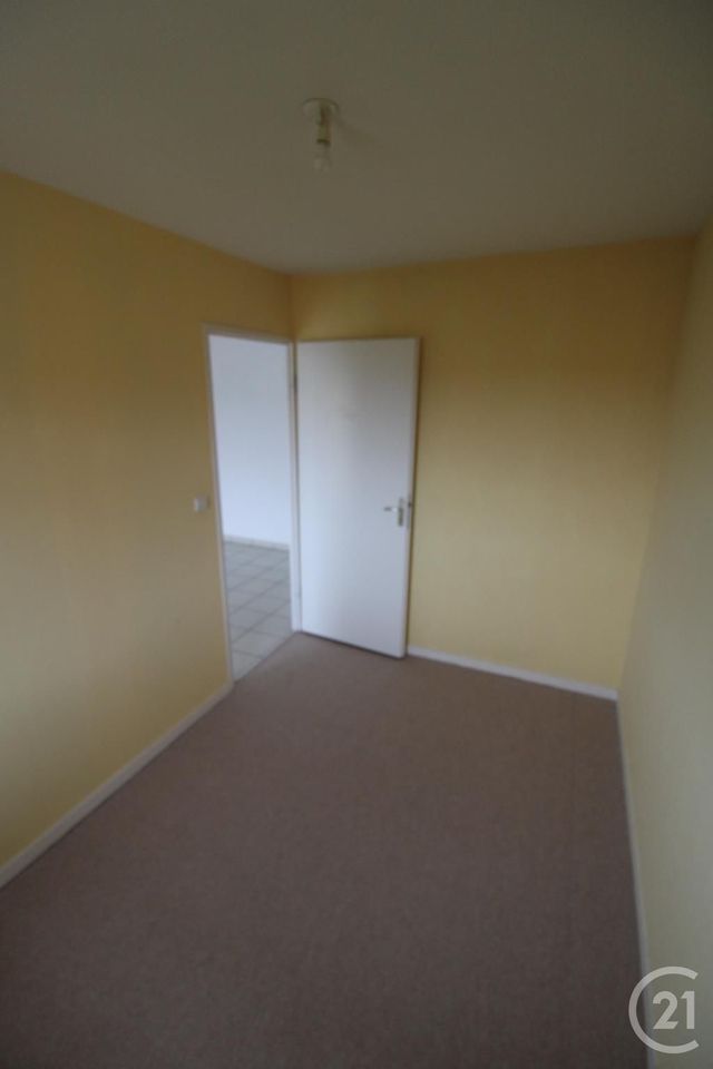 Appartement F2 à vendre - 3 pièces - 53.14 m2 - FECAMP - 76 - HAUTE-NORMANDIE - Century 21 Accore Appartement F2 à vendre - 3 pièces - 53.14 m2 - FECAMP - 76 - HAUTE-NORMANDIE - Century 21 Accore