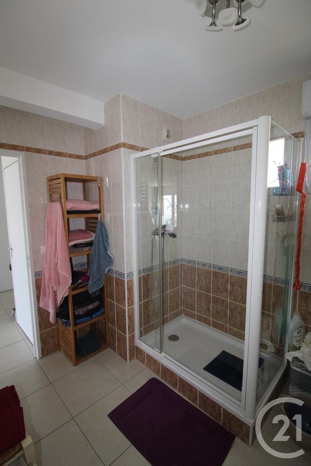 Afficher la photo en grand Appartement F2 à vendre - 2 pièces - 66.15 m2 - FECAMP - 76 - HAUTE-NORMANDIE - Century 21 Accore