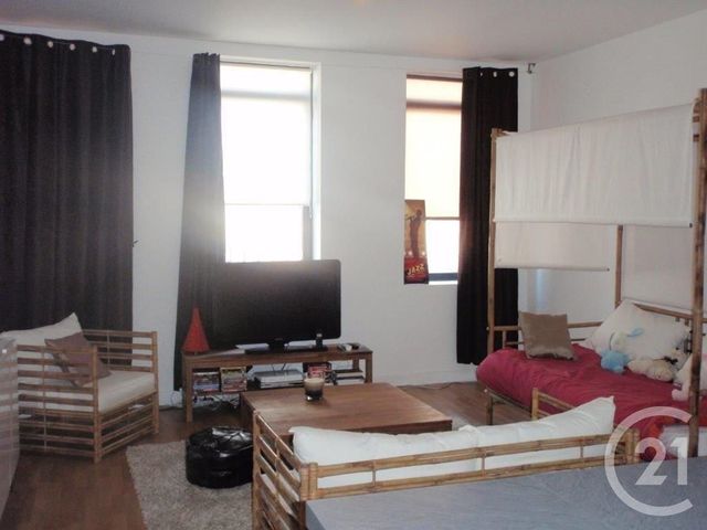 Studio à louer - 1 pièce - 43.8 m2 - FECAMP - 76 - HAUTE-NORMANDIE - Century 21 Accore Studio à louer - 1 pièce - 43.8 m2 - FECAMP - 76 - HAUTE-NORMANDIE - Century 21 Accore