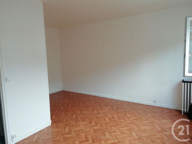 Appartement F1 à louer - 1 pièce - 28.5 m2 - FECAMP - 76 - HAUTE-NORMANDIE - Century 21 Accore Appartement F1 à louer - 1 pièce - 28.5 m2 - FECAMP - 76 - HAUTE-NORMANDIE - Century 21 Accore
