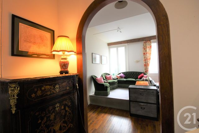 Afficher la photo en grand Appartement Duplex à vendre - 7 pièces - 177.67 m2 - FECAMP - 76 - HAUTE-NORMANDIE - Century 21 Accore