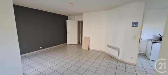 Afficher la photo en grand appartement à louer - 2 pièces - 54.98 m2 - FECAMP - 76 - HAUTE-NORMANDIE - Century 21 Accore