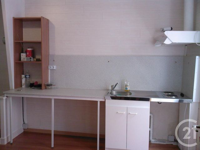 Afficher la photo en grand Studio à louer - 1 pièce - 23.0 m2 - FECAMP - 76 - HAUTE-NORMANDIE - Century 21 Accore