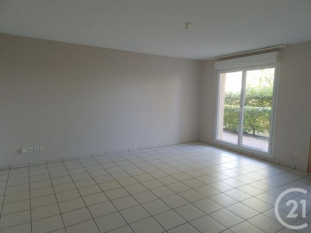 Appartement à louer - 2 pièces - 48.42 m2 - FECAMP - 76 - HAUTE-NORMANDIE - Century 21 Accore