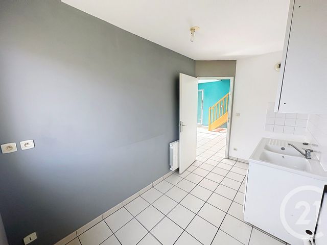 Appartement F4 à vendre - 4 pièces - 79.36 m2 - FECAMP - 76 - HAUTE-NORMANDIE - Century 21 Accore