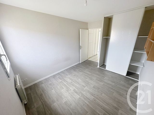 Appartement F4 à vendre - 4 pièces - 79.36 m2 - FECAMP - 76 - HAUTE-NORMANDIE - Century 21 Accore