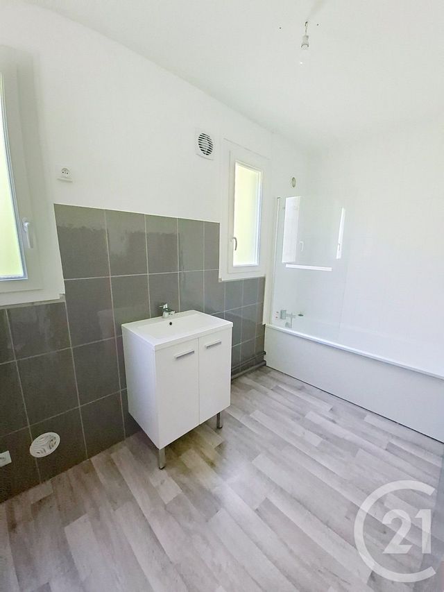 Appartement F4 à vendre - 4 pièces - 99.35 m2 - YPORT - 76 - HAUTE-NORMANDIE - Century 21 Accore