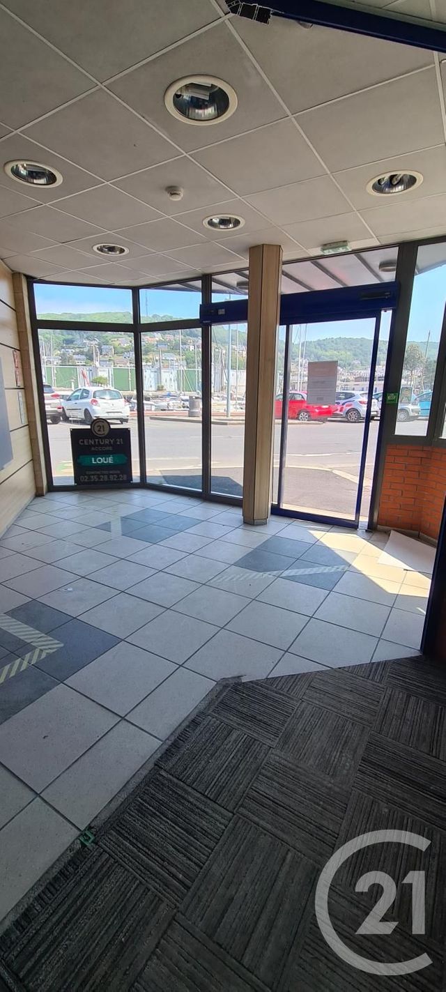 commerce à louer - 231.0 m2 - FECAMP - 76 - HAUTE-NORMANDIE - Century 21 Accore
