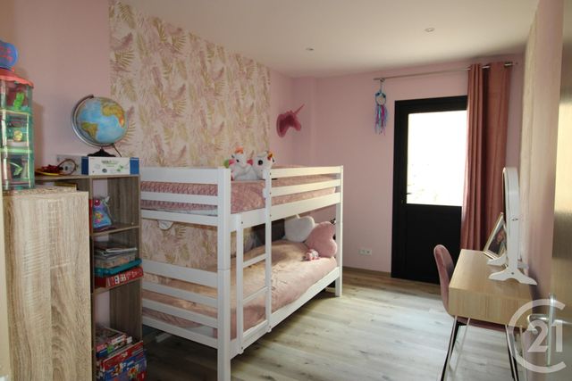 Afficher la photo en grand Appartement F3 à vendre - 3 pièces - 93.0 m2 - FECAMP - 76 - HAUTE-NORMANDIE - Century 21 Accore