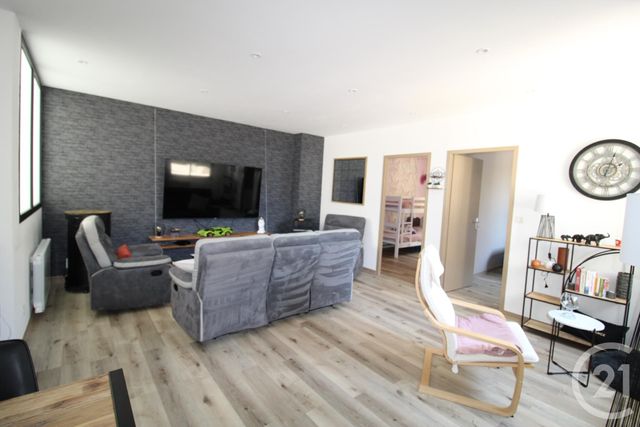 Afficher la photo en grand Appartement F3 à vendre - 3 pièces - 93.0 m2 - FECAMP - 76 - HAUTE-NORMANDIE - Century 21 Accore