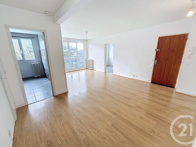 Afficher la photo en grand Appartement F4 à vendre - 5 pièces - 89.99 m2 - FECAMP - 76 - HAUTE-NORMANDIE - Century 21 Accore