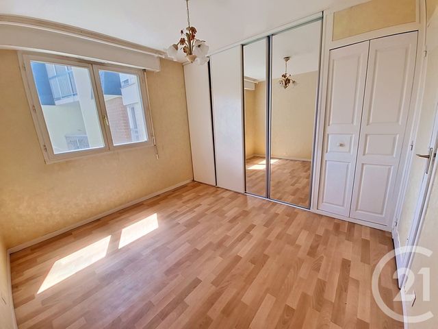 Appartement F3 à vendre - 3 pièces - 71.44 m2 - FECAMP - 76 - HAUTE-NORMANDIE - Century 21 Accore