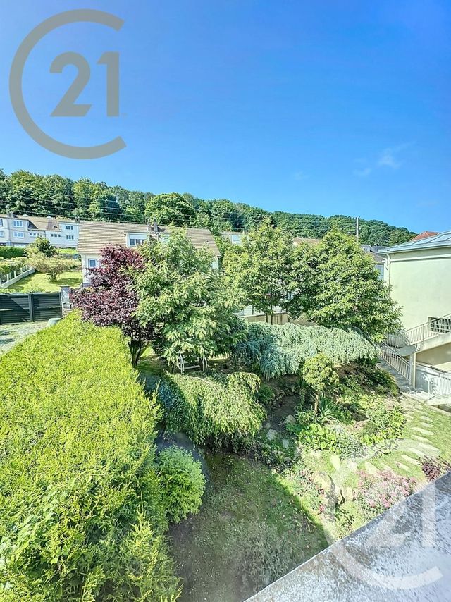 Afficher la photo en grand Appartement F3 à vendre - 3 pièces - 71.13 m2 - FECAMP - 76 - HAUTE-NORMANDIE - Century 21 Accore