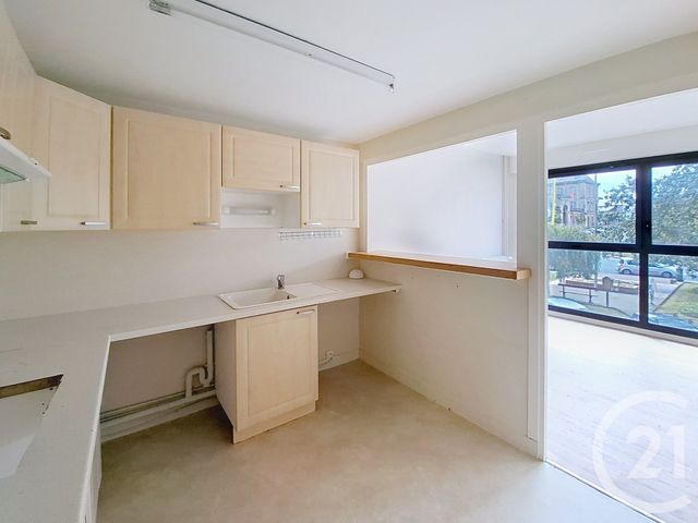 Appartement F3 à vendre - 4 pièces - 82.66 m2 - FECAMP - 76 - HAUTE-NORMANDIE - Century 21 Accore