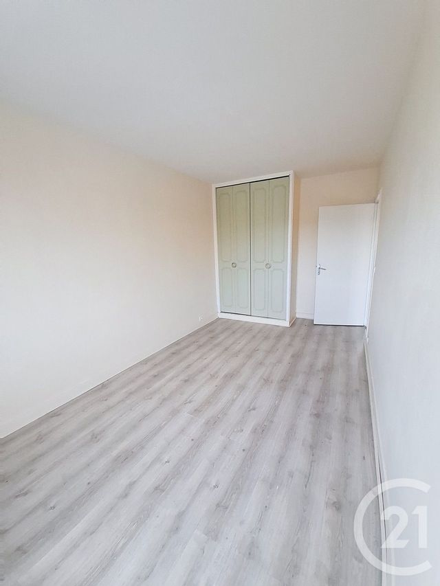 Appartement F3 à vendre - 4 pièces - 82.66 m2 - FECAMP - 76 - HAUTE-NORMANDIE - Century 21 Accore