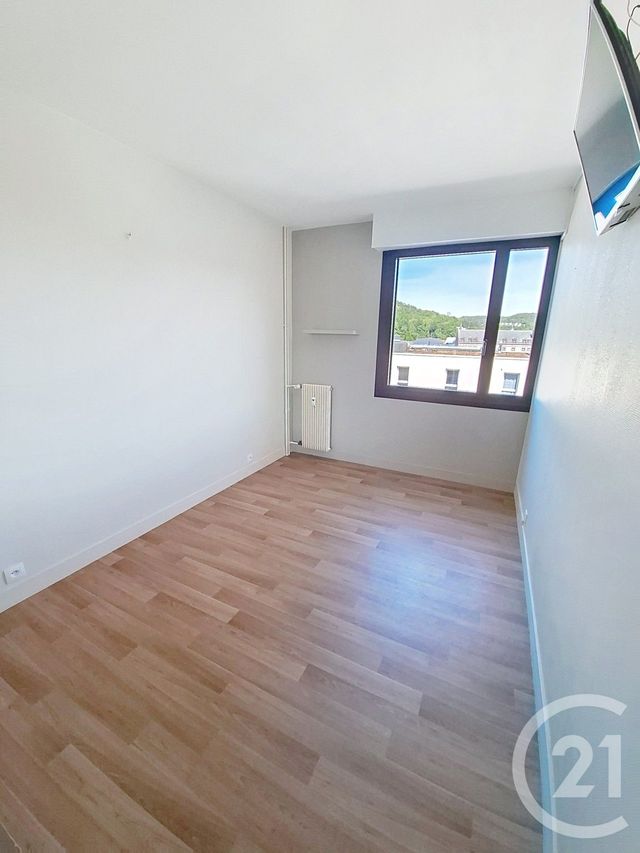 Appartement F3 à vendre - 3 pièces - 65.0 m2 - FECAMP - 76 - HAUTE-NORMANDIE - Century 21 Accore