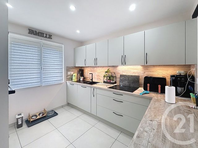 maison à vendre - 6 pièces - 106.3 m2 - ST LEONARD - 76 - HAUTE-NORMANDIE - Century 21 Accore