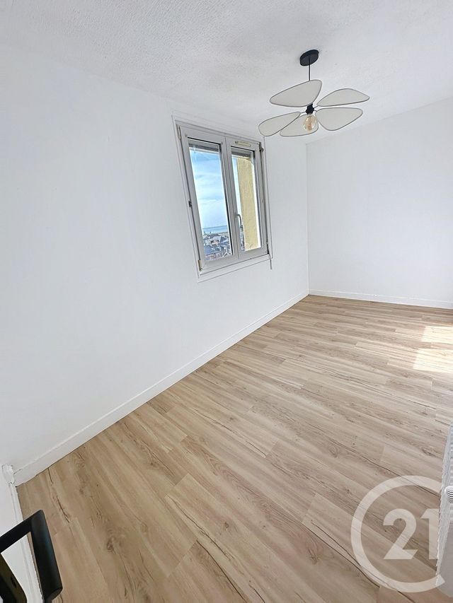 Appartement F4 à vendre - 4 pièces - 74.26 m2 - FECAMP - 76 - HAUTE-NORMANDIE - Century 21 Accore