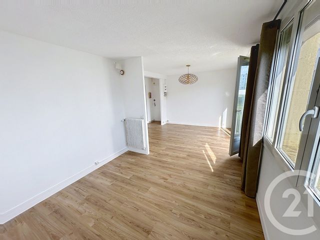Appartement F4 à vendre - 4 pièces - 74.26 m2 - FECAMP - 76 - HAUTE-NORMANDIE - Century 21 Accore