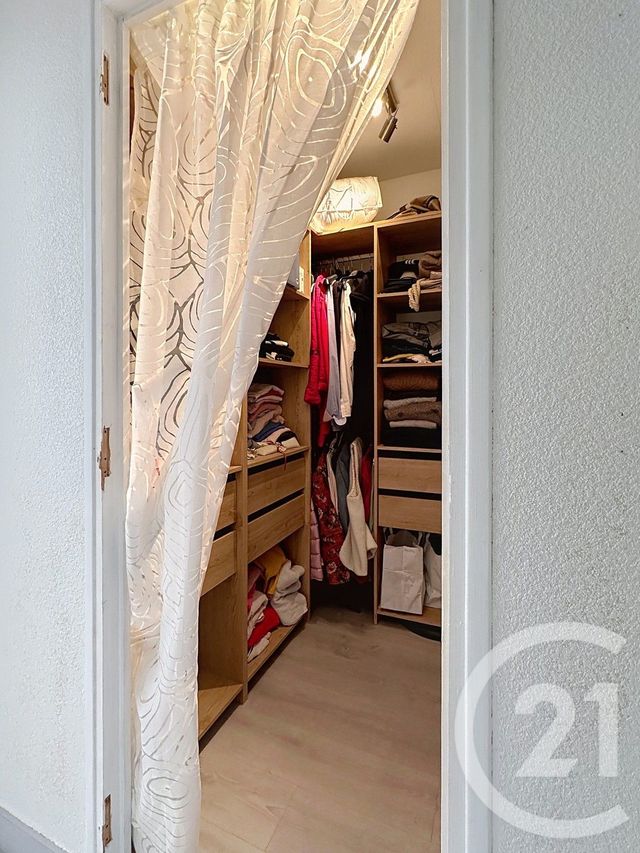 Afficher la photo en grand Appartement F2 à vendre - 2 pièces - 57.7 m2 - FECAMP - 76 - HAUTE-NORMANDIE - Century 21 Accore