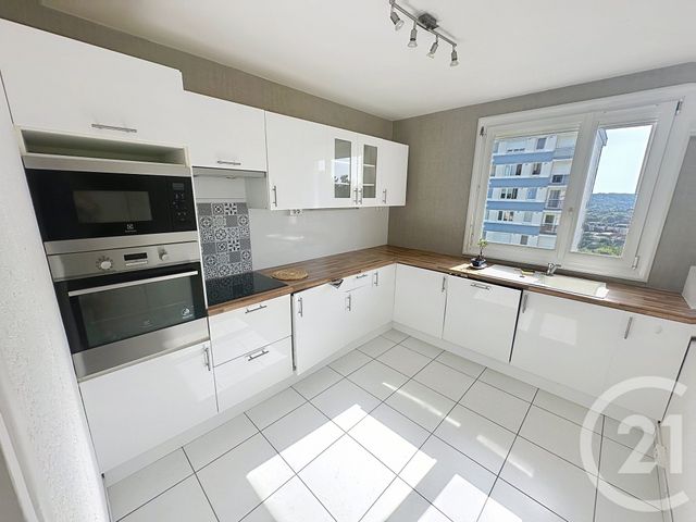 Afficher la photo en grand Appartement F2 à vendre - 2 pièces - 57.7 m2 - FECAMP - 76 - HAUTE-NORMANDIE - Century 21 Accore