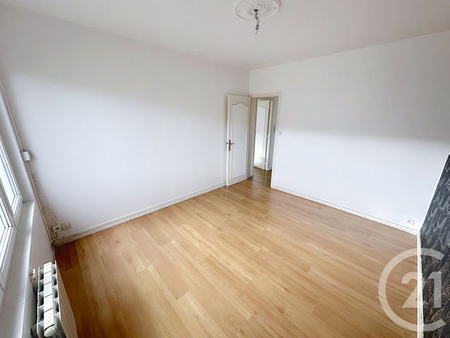 Afficher la photo en grand Appartement F3 à vendre - 3 pièces - 54.73 m2 - FECAMP - 76 - HAUTE-NORMANDIE - Century 21 Accore