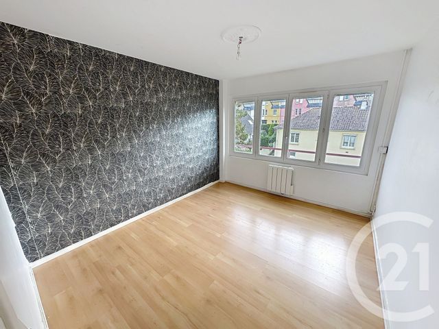 Afficher la photo en grand Appartement F3 à vendre - 3 pièces - 54.73 m2 - FECAMP - 76 - HAUTE-NORMANDIE - Century 21 Accore