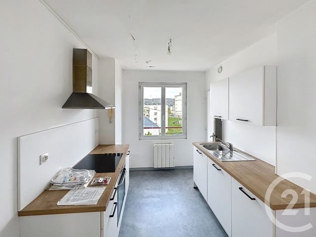 Afficher la photo en grand Appartement F3 à vendre - 3 pièces - 54.73 m2 - FECAMP - 76 - HAUTE-NORMANDIE - Century 21 Accore