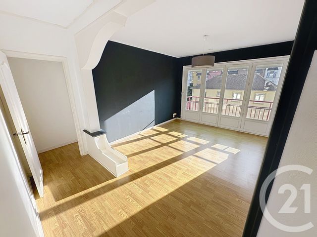 Afficher la photo en grand Appartement F3 à vendre - 3 pièces - 54.73 m2 - FECAMP - 76 - HAUTE-NORMANDIE - Century 21 Accore