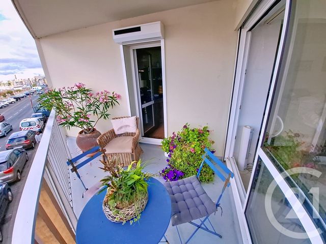 Appartement F4 à vendre - 4 pièces - 102.0 m2 - FECAMP - 76 - HAUTE-NORMANDIE - Century 21 Accore