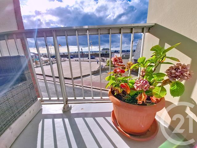 Appartement F4 à vendre - 4 pièces - 102.0 m2 - FECAMP - 76 - HAUTE-NORMANDIE - Century 21 Accore