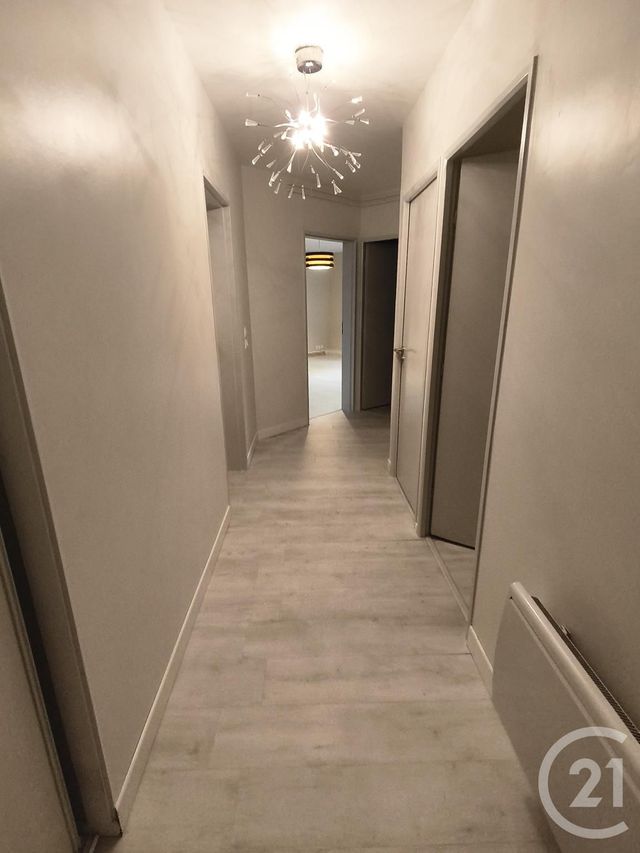 Appartement à louer - 4 pièces - 86.42 m2 - FECAMP - 76 - HAUTE-NORMANDIE - Century 21 Accore