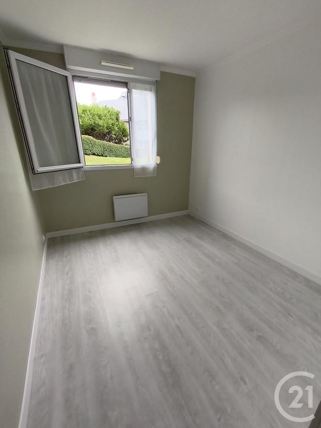 Appartement à louer - 4 pièces - 86.42 m2 - FECAMP - 76 - HAUTE-NORMANDIE - Century 21 Accore