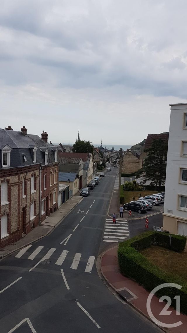 Appartement à louer - 3 pièces - 57.99 m2 - FECAMP - 76 - HAUTE-NORMANDIE - Century 21 Accore