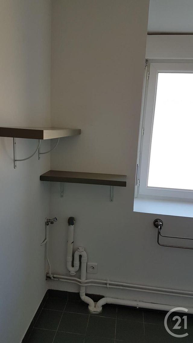 Appartement à louer - 3 pièces - 57.99 m2 - FECAMP - 76 - HAUTE-NORMANDIE - Century 21 Accore