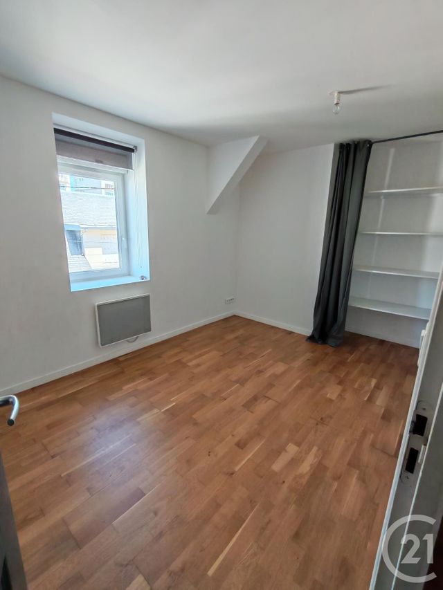 Appartement à louer - 3 pièces - 57.99 m2 - FECAMP - 76 - HAUTE-NORMANDIE - Century 21 Accore