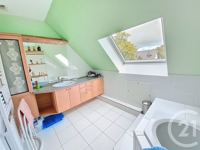 maison à vendre - 6 pièces - 135.0 m2 - SENNEVILLE SUR FECAMP - 76 - HAUTE-NORMANDIE - Century 21 Accore