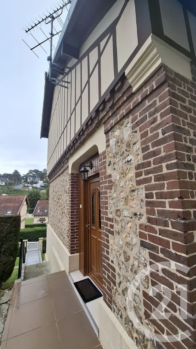 maison à vendre - 4 pièces - 91.0 m2 - ST LEONARD - 76 - HAUTE-NORMANDIE - Century 21 Accore
