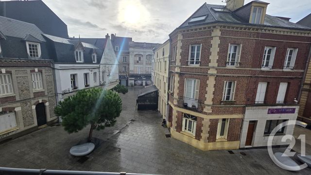 Appartement à louer - 3 pièces - 43.66 m2 - FECAMP - 76 - HAUTE-NORMANDIE - Century 21 Accore