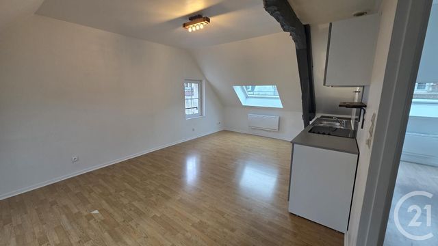 Appartement à louer - 3 pièces - 43.66 m2 - FECAMP - 76 - HAUTE-NORMANDIE - Century 21 Accore