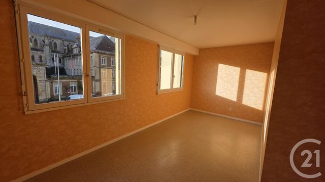 Appartement à louer - 3 pièces - 73.3 m2 - FECAMP - 76 - HAUTE-NORMANDIE - Century 21 Accore