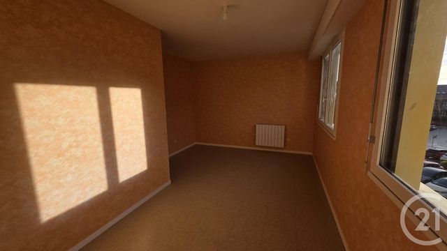 Appartement à louer - 3 pièces - 73.3 m2 - FECAMP - 76 - HAUTE-NORMANDIE - Century 21 Accore