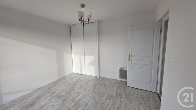 Afficher la photo en grand Appartement F2 à louer - 2 pièces - 43.63 m2 - FECAMP - 76 - HAUTE-NORMANDIE - Century 21 Accore