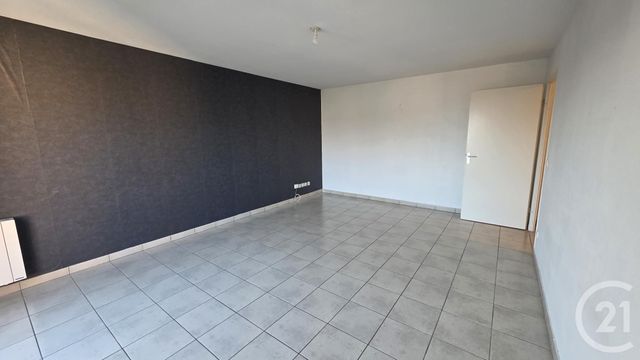 Afficher la photo en grand Appartement à louer - 2 pièces - 48.12 m2 - FECAMP - 76 - HAUTE-NORMANDIE - Century 21 Accore